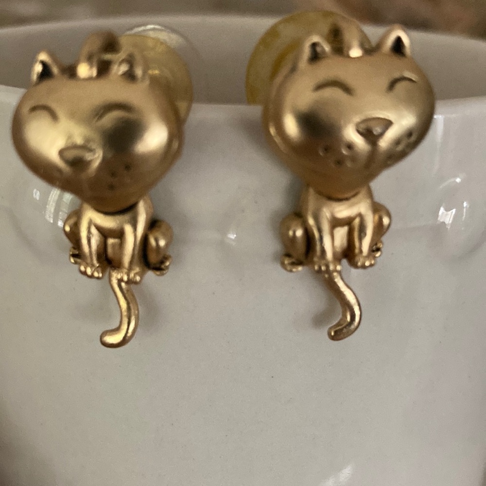 Cat earrings